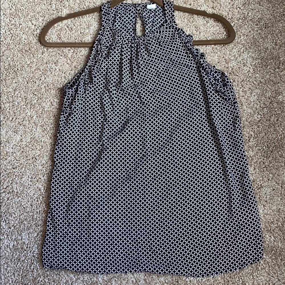 Silky sleeveless blouse